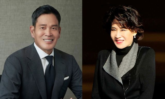 올 10월 정유경 신세계 회장 승진 발표와 함께 신세계백화점과 이마트 계열 분리가 공식화됐다. 사진은 정용진 신세계그룹 회장(왼쪽), 정유경 신세계 회장. /사진=신세계그룹