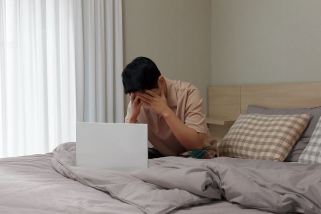 중국 한 대형 보험사가 '996 근무자 전용 보험'을 출시해 논란이다. /사진=이미지투데이