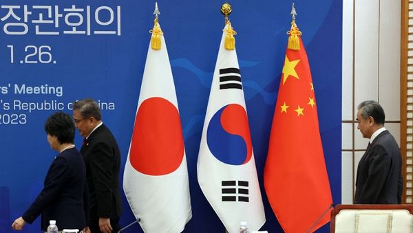 올해 중국인의 일본에 대한 인식이 눈에 띄게 악화한 것으로 나타났다. 사진은 지난해 11월26일 부산 해운대구 APEC누리마루하우스에서 열린 제10차 한일중 3국 외교장관 회의 모습. /사진=뉴시스