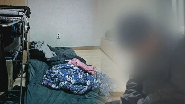 대학생 아들이 가출 청소년을 재워줬다가 성추행범으로 몰렸다는 아버지의 제보가 전해졌다. 사진은 JTBC '사건반장'을 통해 공개된 아들 원룸과 아들의 모습. /사진=JTBC '사건반장' 캡처