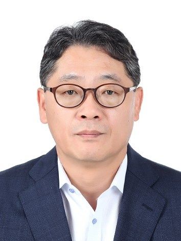 SH공사 신임 사장으로 황상하 전 기획경영본부장이 임명됐다. 황상하 SH공사 신임 사장. /사진=SH공사