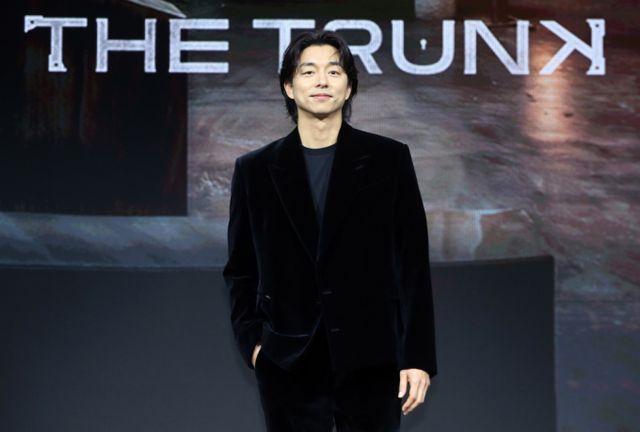 계엄 후폭풍으로 예능프로그램 결방, 인터뷰 취소 등 연예계 역시 타격을 입은 가운데 배우 공유가 과거 인터뷰에서 박정희 전 대통령을 '가장 멋진 남자'로 꼽은 것을 언급했다./사진=뉴시스