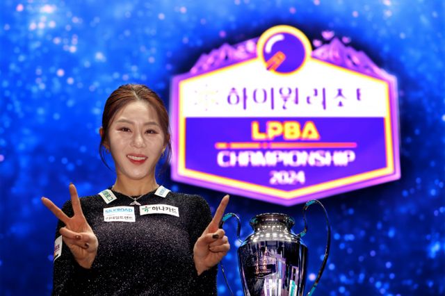 LPBA 결승전에서 우승한 김가영이 더 성장하고 단단해지겠다며 포부를 밝혔다. 사진은 지난 8일 강원 정선군 하이원 그랜드호텔 컨벤션타워에서 열린 LPBA결승전에서 우승을 차지한 김가영의 모습. /사진=프로당구협회(PBA) 제공