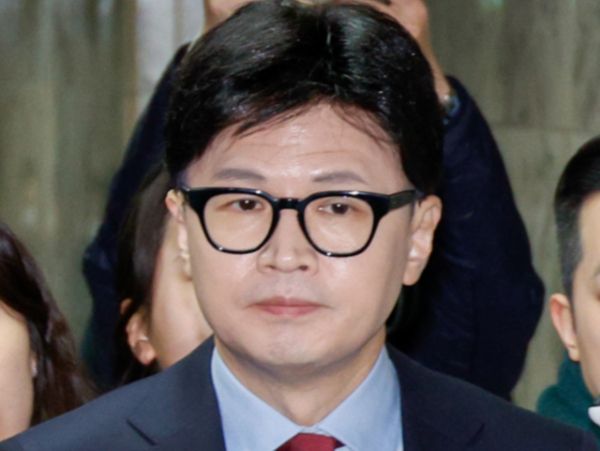 국민의힘이 원내대표에 출마할 후보를 접수받고 오는 12일 선출할 예정이다. 한동훈 국민의힘 대표가 9일 오전 서울 여의도 국회에서 비공개 최고위원회의를 마친 후 당대표실로 향하는 모습. /사진=뉴스1