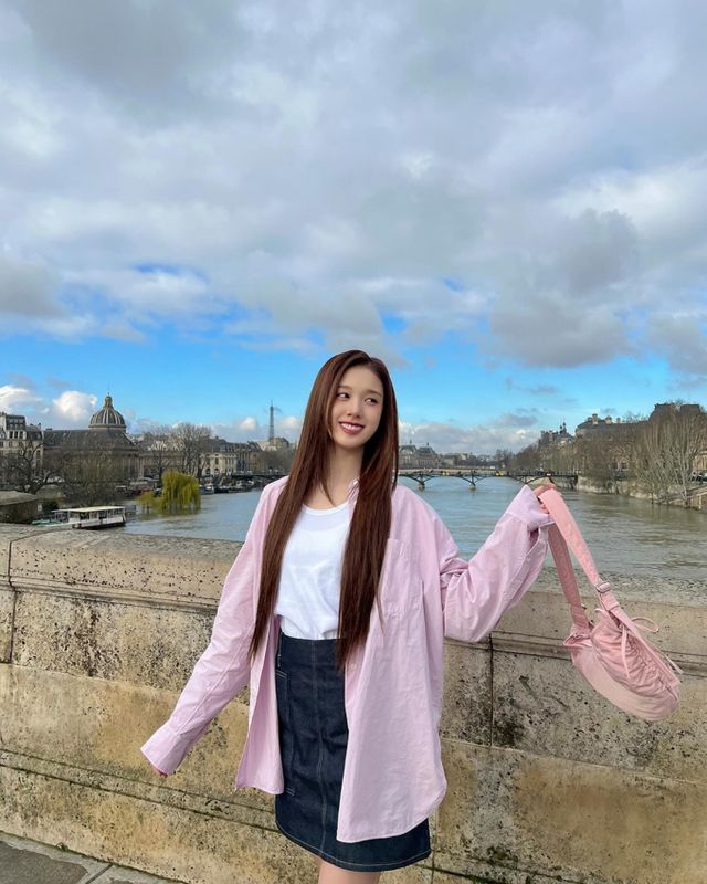 사진=스테이씨 공식 인스타그램