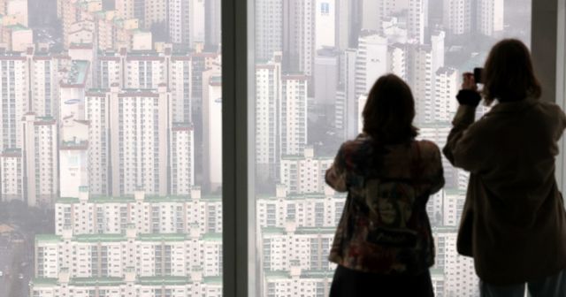 2023년 3월 넷째주(29일 기준) 서울 아파트 전세가격은 0.01% 오르며 5주 연속 올랐다. 매매 시장은 급매 위주로 거래되며 2주 연속 보합세를 유지했다./사진=뉴스1