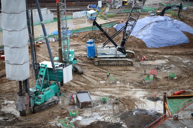 정부가 지난 28일 '건설경기 회복 지원방안'을 발표한 가운데 대한건설협회와 한국주택협회, 대한주택건설협회는 일제히 환영의 입장을 드러냈다. 정부의 이번 대책이 도심 내 공급 활성화와 지방 미분양 해소로 시장 균형회복에 일조할 것으로 내다봤다./사진=뉴스1