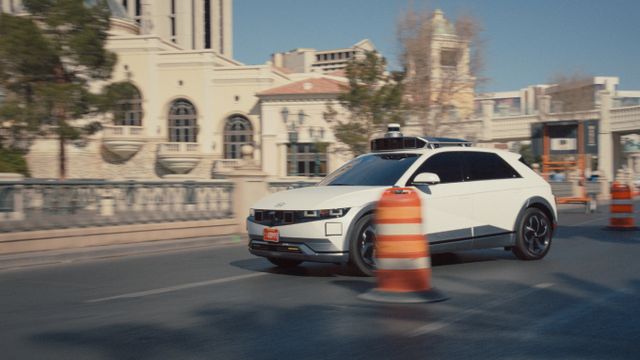  아이오닉 5 로보택시 운전 면허 도전 캠페인 영상 캡쳐 화면 /사진=현대차