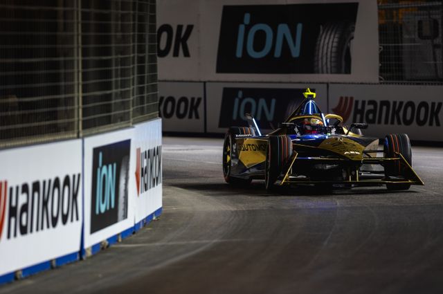 한국타이어 후원 포뮬러 E 시즌10 2024 디리야 E-PRIX 대회 장면/사진제공=한국타이어