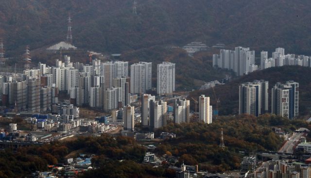 서울에서 아파트 전체 매매 중 외지인 매매거래 비중이 가장 높은 곳은 관악구였다. /사진=뉴스1