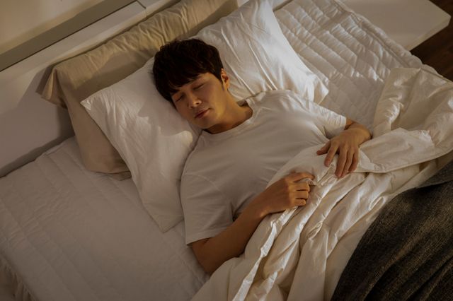 윤지은 순청향대 부천병원 신경과 교수가 수면무호흡증에 대해 설명하며 치료의 중요성을 강조했다. 사진은 기사와 직접적인 관련 없음. /사진=이미지투데이