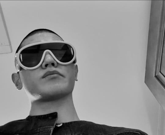 그룹 NCT 태용이 군 복무를 위해 해군 현역 입대한다. /사진=유료소통 플랫폼 버블 캡처