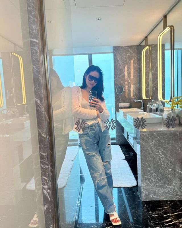 사진=손예진 인스타그램