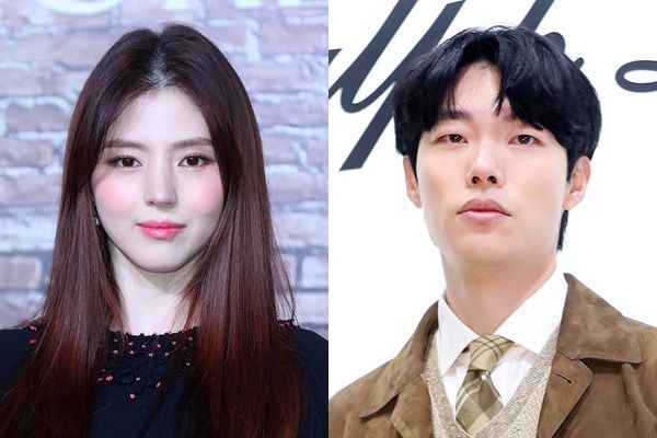 초스피드로 열애와 결별 소식을 전한 배우 류준열과 한소희의 동반 주연작으로 화제를 모은 '현혹'이 결국 두 사람을 캐스팅하지 않기로 결정했다. /사진=뉴시스