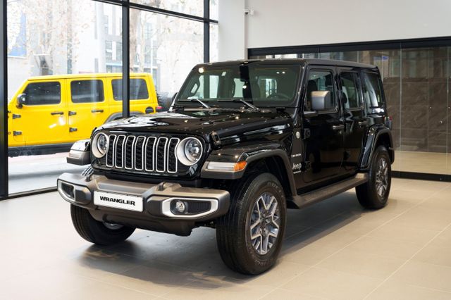 전시장에 전시된 지프 랭글러 사하라 /사진=지프
