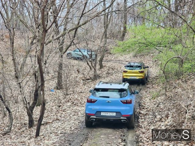  트레일블레이저의 오프로드 주행 장면 /사진=박찬규 기자