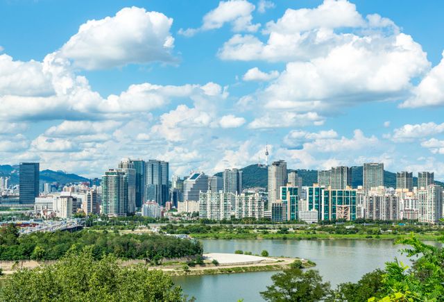 28일 아침 최저기온은 9~16도, 낮 최고기온 18~30도를 기록할 전망이다./사진=이미지투데이