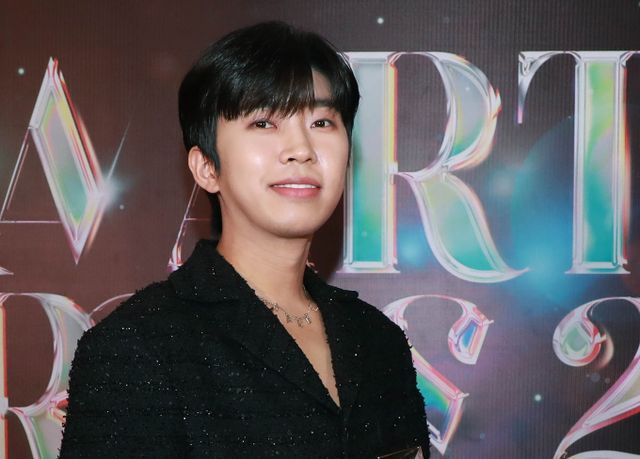 가수 임영웅이 스타디움급 공연장에 걸맞은 차별화된 무대를 예고했다. 사진은 지난 2023년 12월 필리핀 아레나에서 열린 '2023 아시아 아티스트 어워즈 인 필리핀'(2023 Asia Artist Awards IN THE PHILIPPINES, 이하 '2023 AAA')에서 AAA 페블러스, 올해의 팬덤, 베스트 초이스, 핫트렌드, 인기상을 수상한 가수 임영웅. /사진=스타뉴스