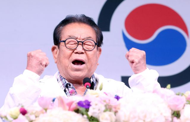 개그맨 송해의 '전국노래자랑' 진행은 지난 1988년 5월8일부터 시작됐다. 사진은 송해가 지난 2015년 9월10일 서울 마포구 서울 가든호텔에서 열린 '90수 송해 헌정 공연' 기자간담회에 참석한 모습. /사진=머니투데이