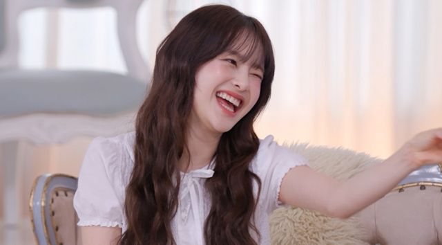 '리얼 연애실험실 독사과'에 출연하는 츄. / 사진=SBS Plus