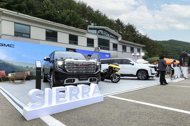 GMC 시에라-캐딜락 에스컬레이드 ‘26회 코리아 내셔널 호그 랠리’ 참가!/사진제공=제네럴모터스