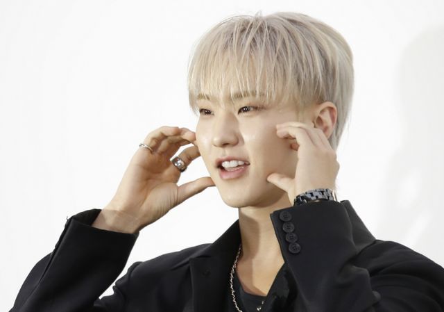 보이그룹 세븐틴의 멤버 '호시'가 50억원대 논현동 아파트를 현금으로 매수했다. /사진=뉴스1