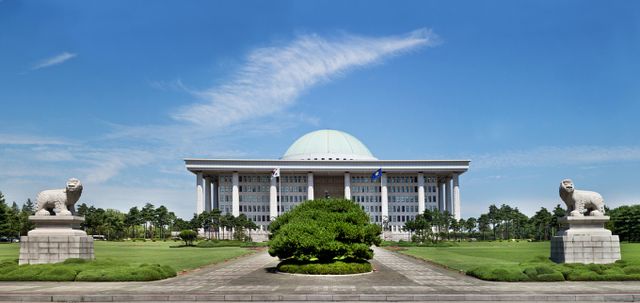 '전세사기피해자 지원 및 주거안정에 관한 특별법'(전세사기 특별법) 개정안이 국회 본회의를 통과한 가운데 해당 법안은 주택도시기금을 피해자에게 지원하는 이른바 '선 구제 후 회수' 방안이 핵심이다. /사진=이미지투데이