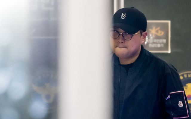 가수 김호중 측이 추측성 기사 자제를 부탁했다. 사진은 지난 21일 서울 강남경찰서에서 조사를 마치고 나온 가수 김호중. /사진=뉴스1(공동취재)