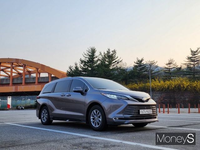 시에나의 외관은 존재감이 확실하다. /사진=박찬규 기자