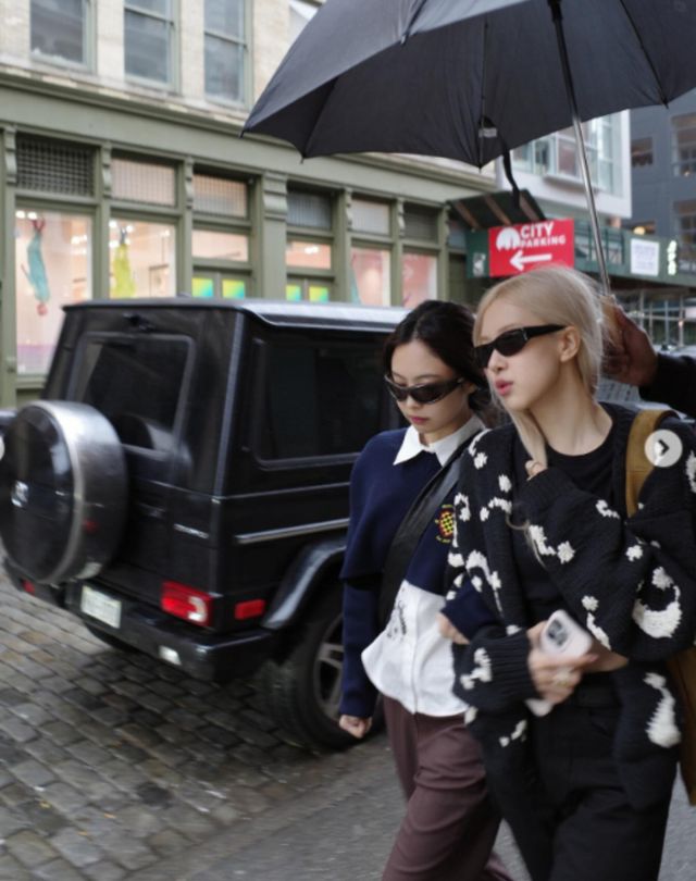 로제와 제니가 미국에서 여유로운 일상을 보냈다. /사진=로제 인스타그램 캡처