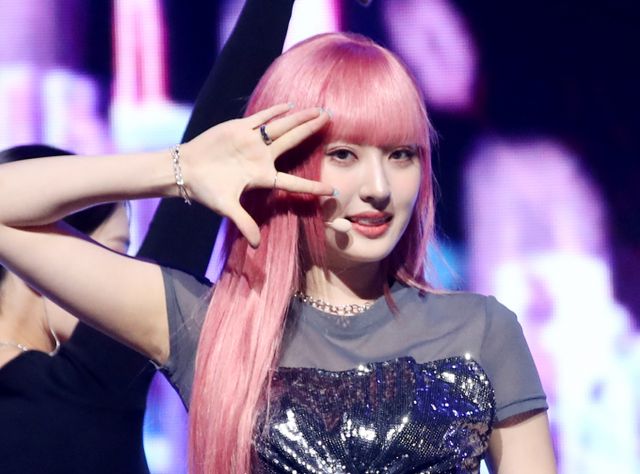 그룹 하이키 휘서가 라이브영상발 열애설에 적극 해명했다. 사진은 지난해 8월 서울 용산구 블루스퀘어 마스터카드홀에서 가진 두 번째 미니 앨범 '서울 드리밍'(Seoul Dreaming) 발매 쇼케이스에 참석한 그룹 하이키 멤버 휘서. /사진=뉴스1
