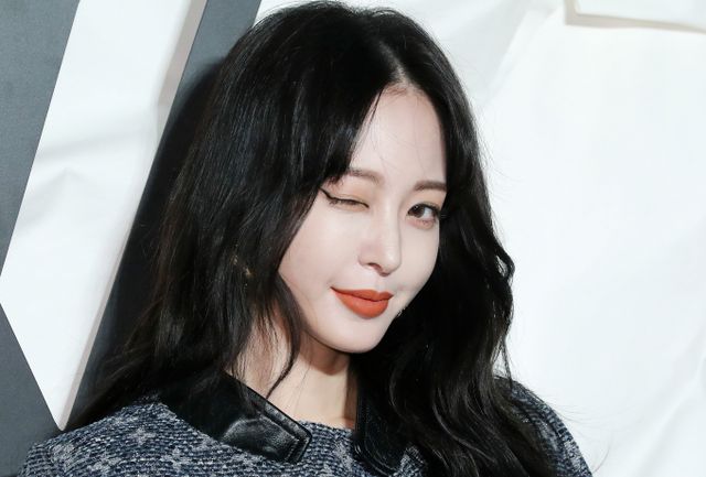 배우 한예슬이 10세 연하 남자친구와 결혼을 발표했다. 사진은 지난 2019년 10월 서울 강남구 청담동 루이 비통 매장에서 진행된 루이 비통 메종 서울 오픈 이벤트 행사에 참석한 배우 한예슬. /사진=머니투데이