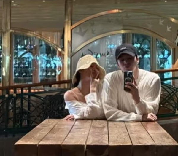 ./사진=천둥 인스타그램 