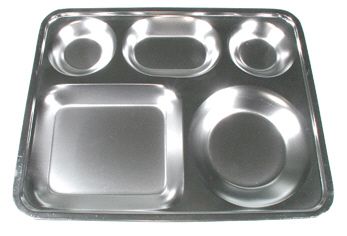 음주 운전 뺑소니 혐의를 받는 트로트 가수 김호중이 서울 구치소로 이감된 가운데 서울구치소 6월 식단이 공개돼 누리꾼들의 관심을 받고 있다. 사진은 기사 내용과 무관. /사진=머니투데이