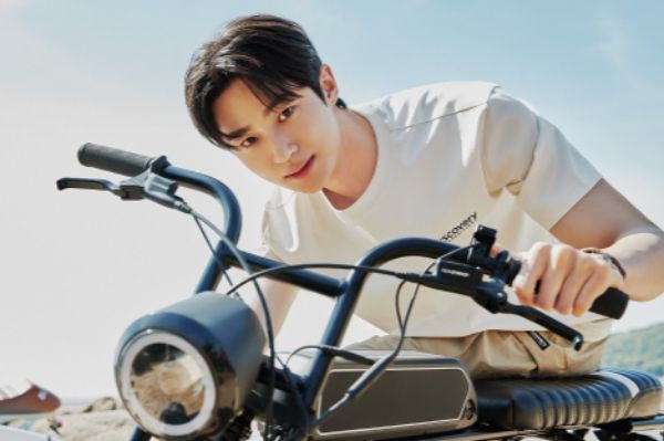 디스커버리 익스페디션이 최근 종영한 tvN 드라마 '선재 업고 튀어'의 주연 배우 변우석과의 콘텐츠로 시너지 효과를 톡톡히 보고 있다. /사진=디스커버리