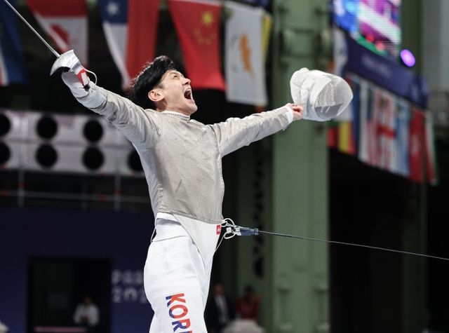 한국 펜싱 남자 사브르 대표팀 구본길이 3회 연속 올림픽 단체전 금메달을 목에 걸었다. 사진은 구본길의 경기 모습. /사진= 뉴스1