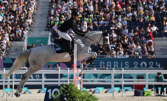 한국이 11일(한국시각) 여자 근대5종과 여자 역도 등에서 메달권 진입을 노리고 있다. 사진은 성승민이 근대5종 승마에서 경기를 치르는 모습. /사진=로이터