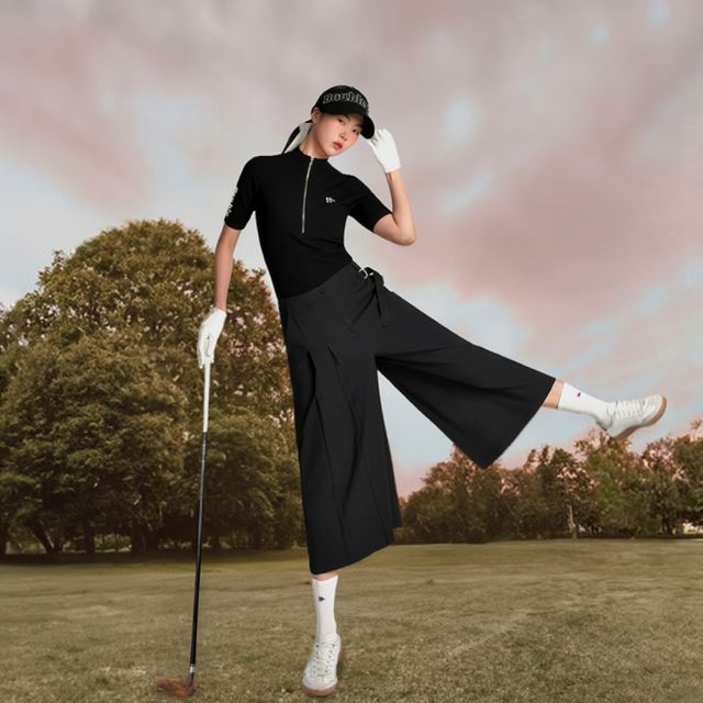 LF 골프웨어 더블플래그가 올드머니룩을 접목 시킨 가을 컬렉션을 선보였다. /사진= LF