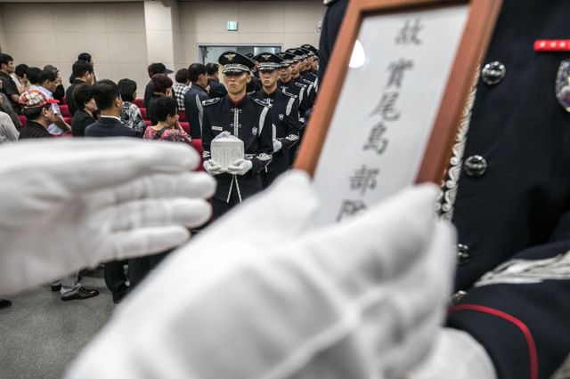 국방부 장관이 실미도 사건 발생 53년 만에 처음으로 사과한다. 사진은 지난 2017년 8월23일 경기 고양시 벽제 군봉안소에서 열린 고(故) 실미도 부대원 합동 봉안식의 모습. /사진=뉴스1