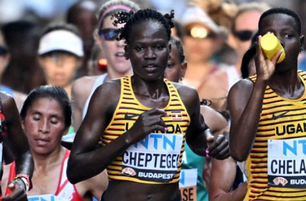 2024 파리올림픽에도 출전한 우간다 국가대표 마라톤 선수 레베카 셉테게이가 남자친구의 방화로 심한 화상을 입고 치료받던 중 사망했다. 사진은 셉테게이의 모습. /사진=로이터