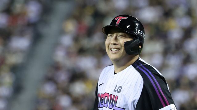 전 프로야구 선수 허도환이 현역 은퇴 후 해설위원으로 데뷔를 앞두고 있다. 사진은 2024시즌 LG트윈스에서 활약한 허도환의 모습. /사진=뉴스1