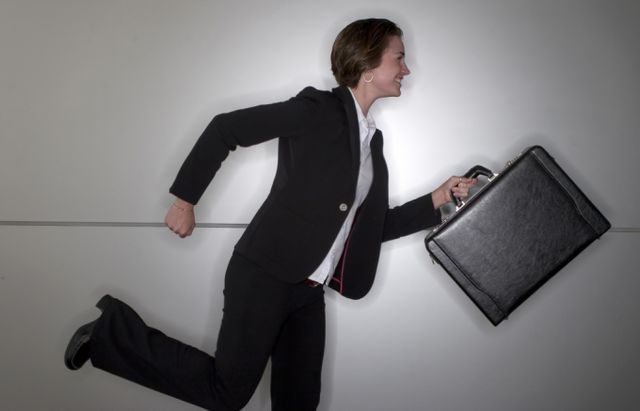 국내 300인 이상 기업의 회사원 초임이 5000만원을 초과했다./사진=머니투데이 