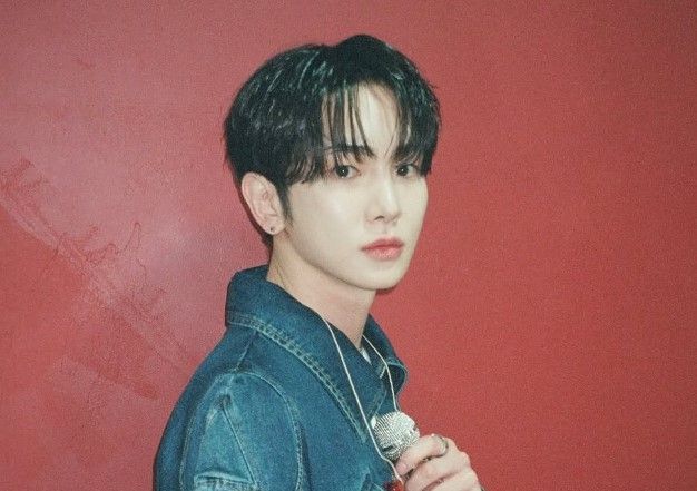 그룹 샤이니(SHINee)의 키가 컨디션 난조를 밝히며 팬들에게 감사의 인사를 전했다. /사진=키 인스타그램