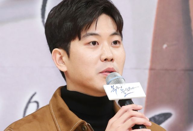 '나의 완벽한 비서' 함준호 PD가 과거 특수폭행과 모욕혐의로 법적 처벌을 받은 사실이 알려져 논란되고 있다. 사진은 2018년 월화드라마 '복수가 돌아왔다' 제작발표회 모습. /사진=뉴스1