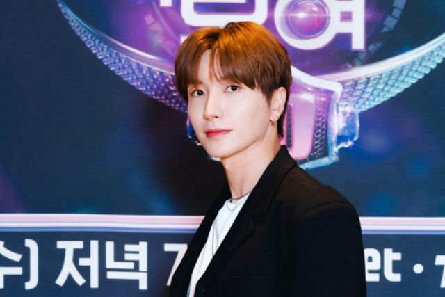 그룹 슈퍼주니어 이특이 SM엔터테인먼트 30주년 기념 콘서트에서 의상을 재사용했다는 논란에 대해 해명했다. /사진=엠넷 제공