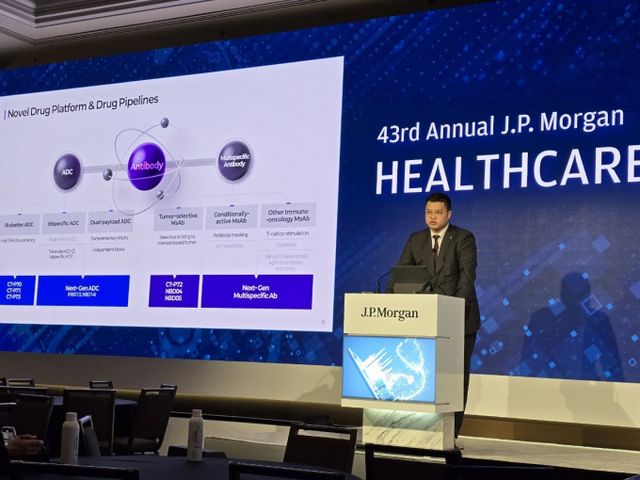 셀트리온이 신약 개발사 도약에 나섰다. 사진은 15일 미국 샌프란시스코 JP모건 헬스케어 콘퍼런스에 참석한 서진석 셀트리온 경영사업부 대표. /사진=셀트리온