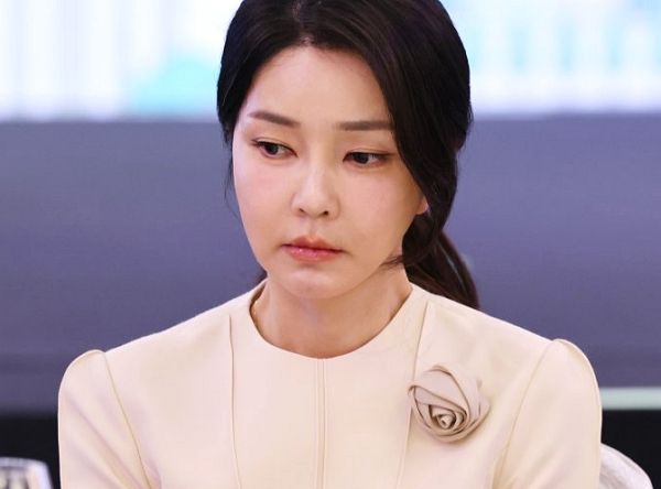 윤석열 대통령이 지난 15일 체포되면서 한남동 대통령 관저에는 김건희 여사만 남았다. 사진은 김건희 여사. /사진=뉴시스