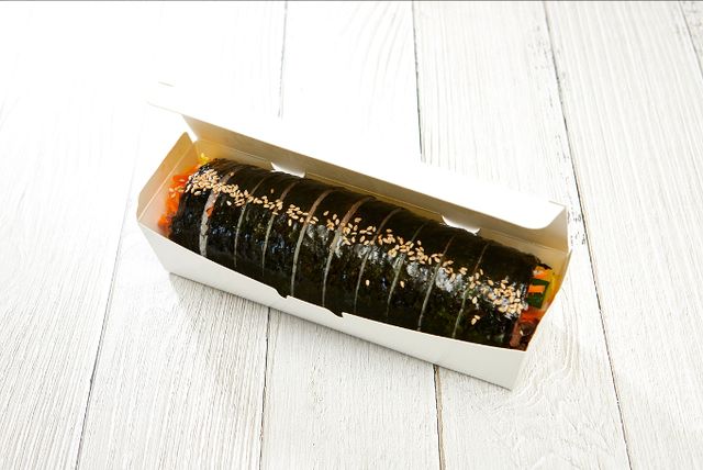 흉기로 점원을 위협한 뒤 편의점 음식을 훔쳐 달아난 남성이 징역형의 집행유예를 선고받았다./사진=이미지투데이