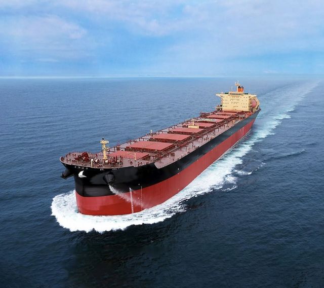 HD현대 아비커스의 대형선박용 자율운항 솔루션 '하이나스 컨트롤(HiNAS Control)'이 적용된 에이치라인해운 선박. /사진=HD현대