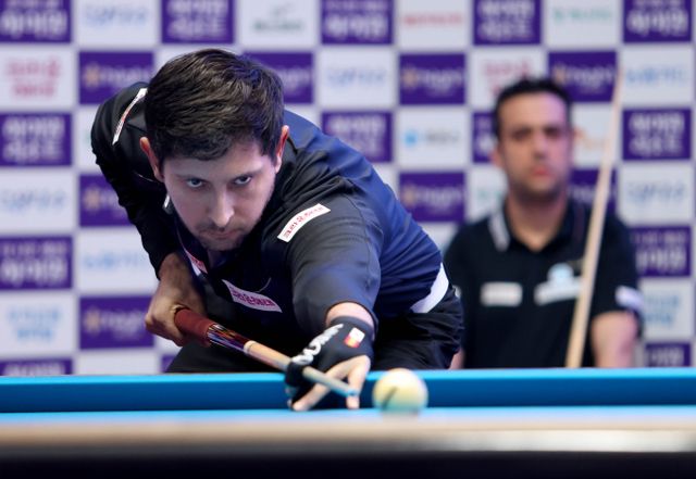 프로당구협회가 주관하는 웰컴저축은행 PBA-LPBA 챔피언십 투어가 설 연휴에 진행될 예정이다. 사진은 직전 PBA투어 우승자인 다비드 마르티네스의 모습. /사진=프로당구협회(PBA) 제공